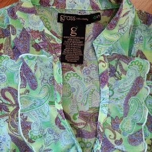 Women's Paisley print blouse ..Grass collection